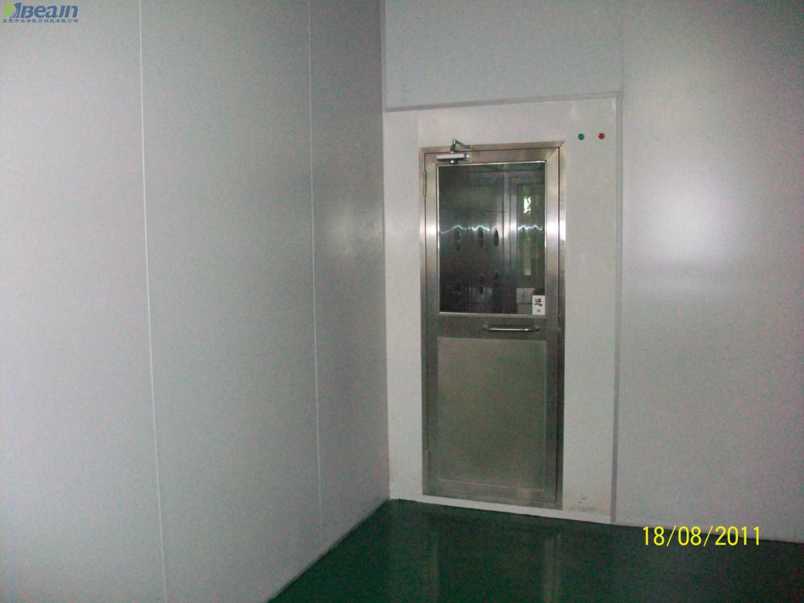 實(shí)驗(yàn)室自動(dòng)門風(fēng)淋室工作流程
